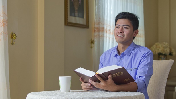 He encontrado la dirección de mi vida gracias a la palabra de Dios Todopoderoso