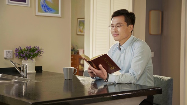 Caminando por la senda luminosa de la vida