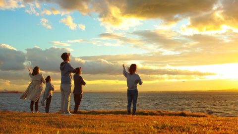 Evangelio de Hoy | En la Biblia se dice: “Este mismo Jesús […], vendrá de la misma manera, tal como le habéis visto ir al cielo”. Cuando el Señor vuelva, será con Él cabalgando sobre una nube blanca, ¿por qué se haría Él carne?