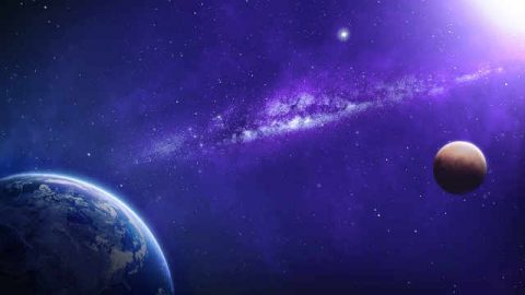 Como domina y administra Dios el mundo-universo entero