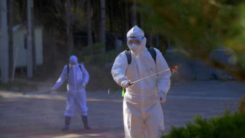 Sucumbir realmente al desastre todo el que no acepte a Dios Todopoderoso